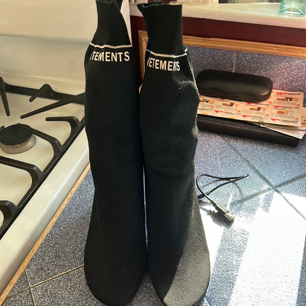 VETEMENTS sock booties